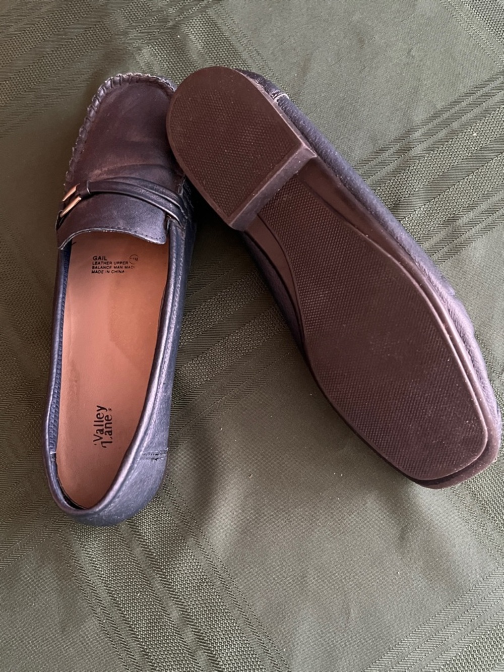 Valley Lane Women’s Navy Blue Slip-On Loafers